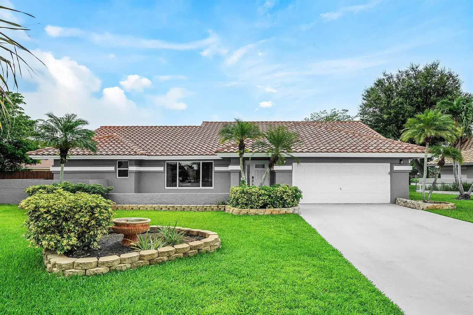 5781 Laurel Green Circle, Boynton Beach FL 33437