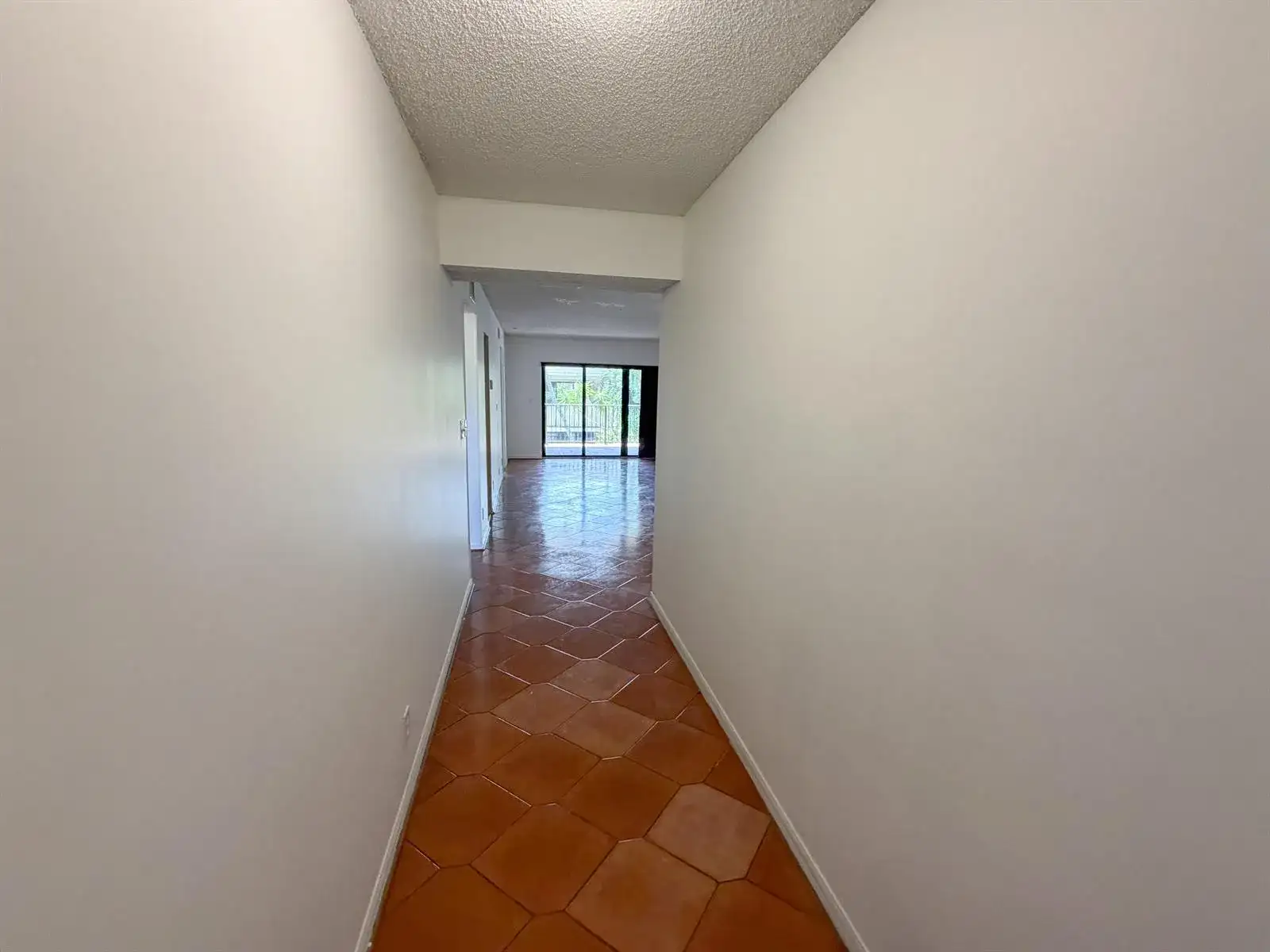 241 SE 11th Avenue # 241a, Pompano Beach FL 33060 photo 2