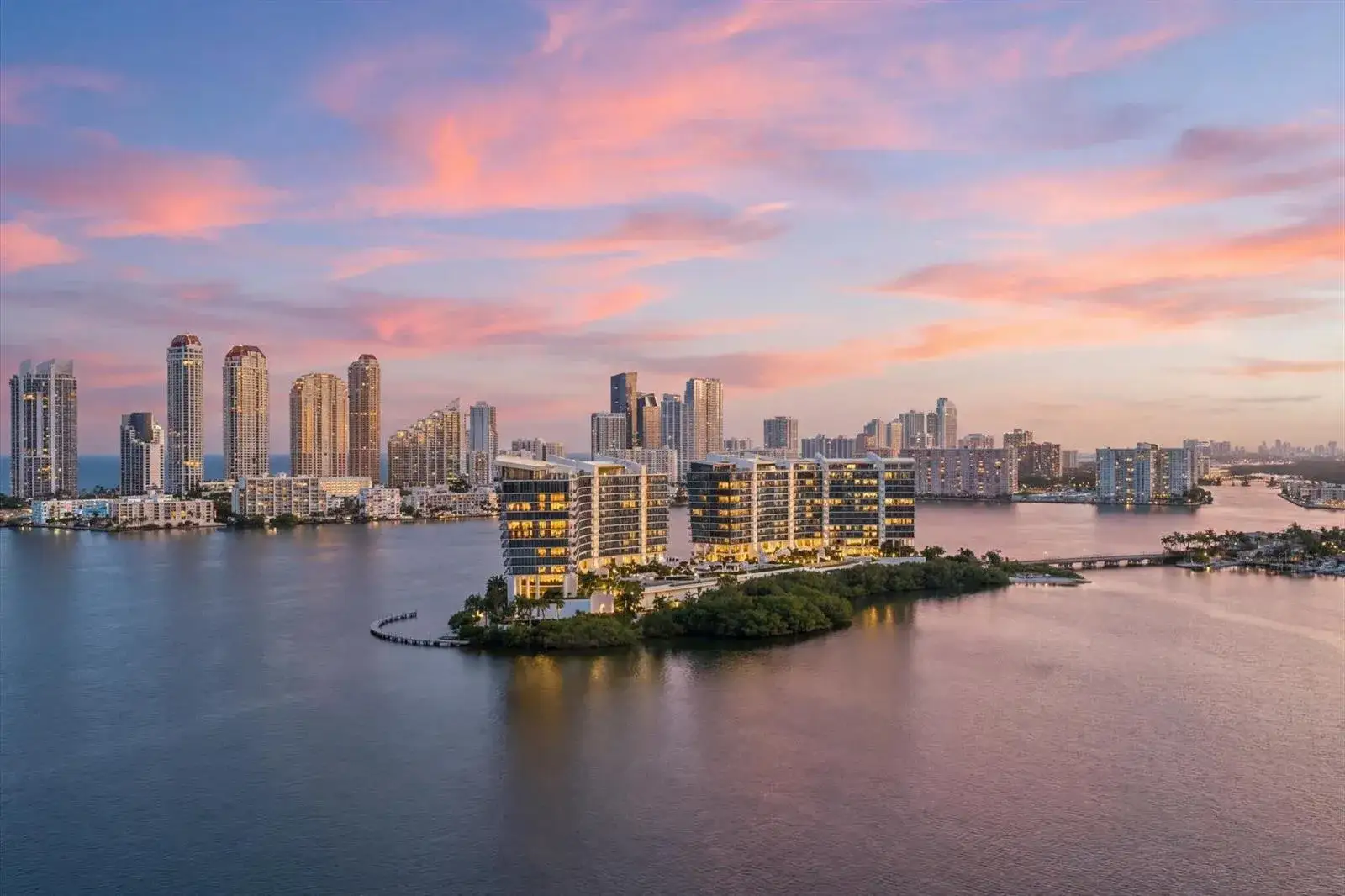 3370 SW Hidden Bay Drive # 2409, Aventura FL 33180