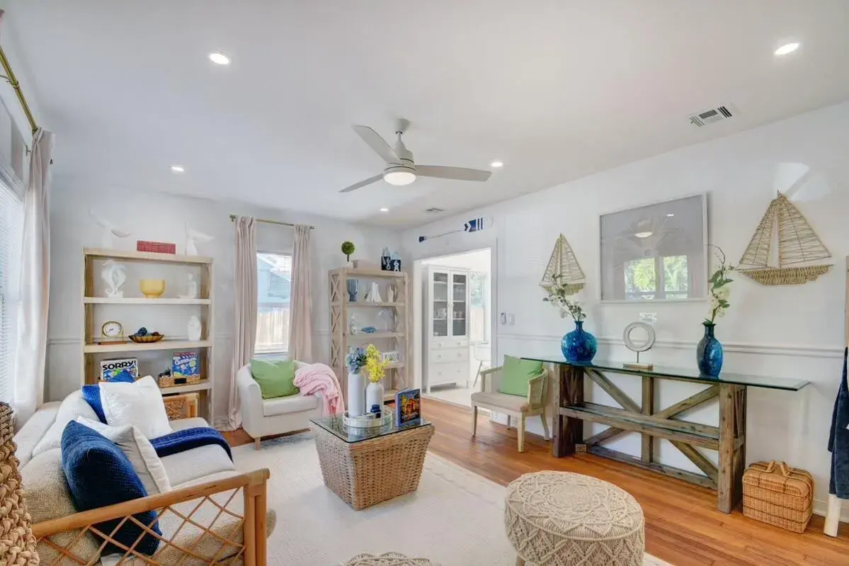 1128 N L Street, Lake Worth FL 33460