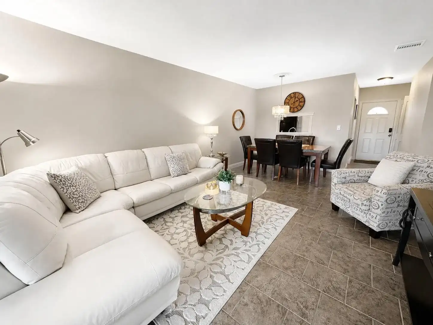 5131 W Oakland Park Boulevard # 202, Lauderdale Lakes FL 33313