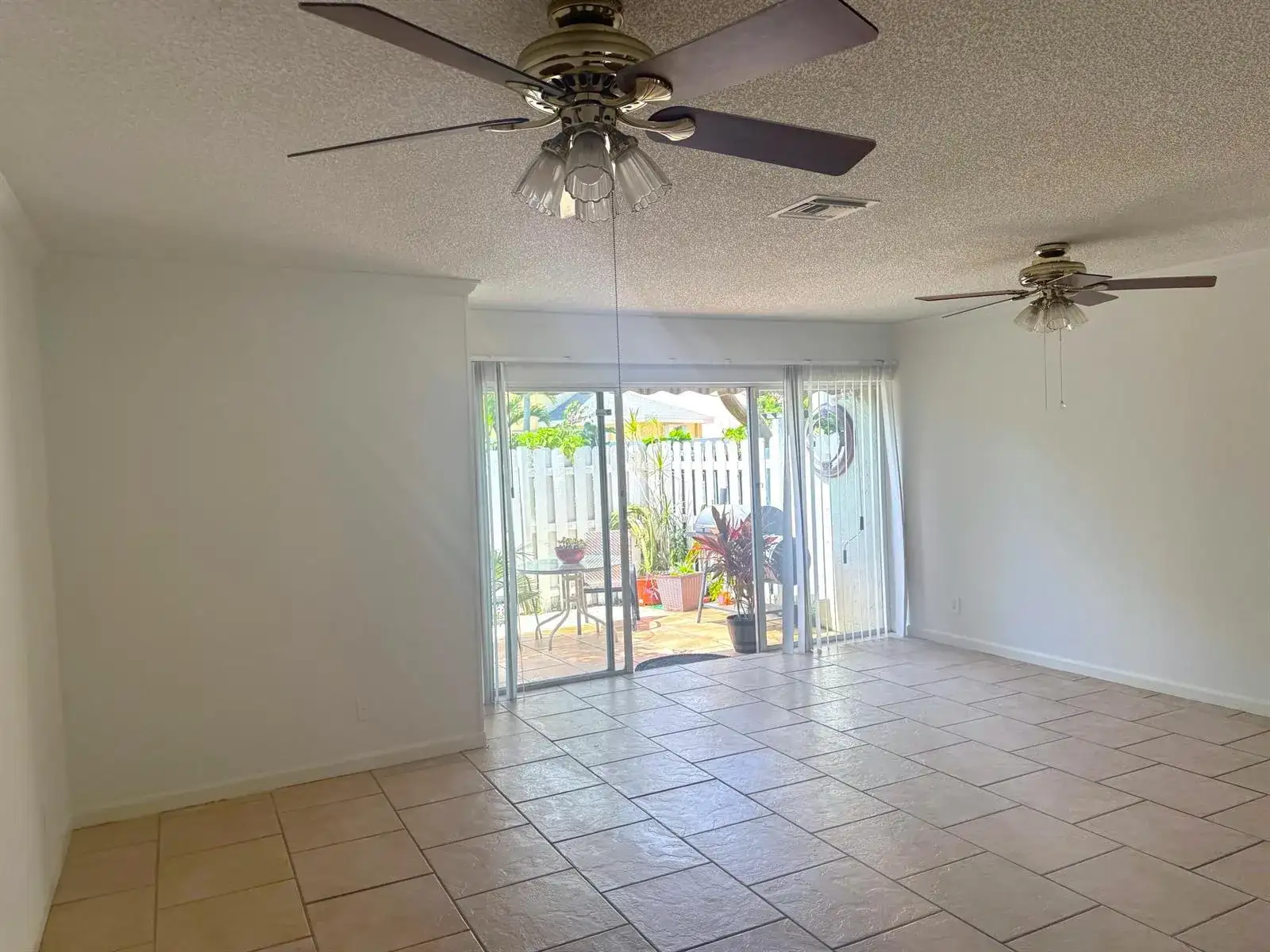 795 Crystal Lake Drive # 795, Deerfield Beach FL 33064 photo 4