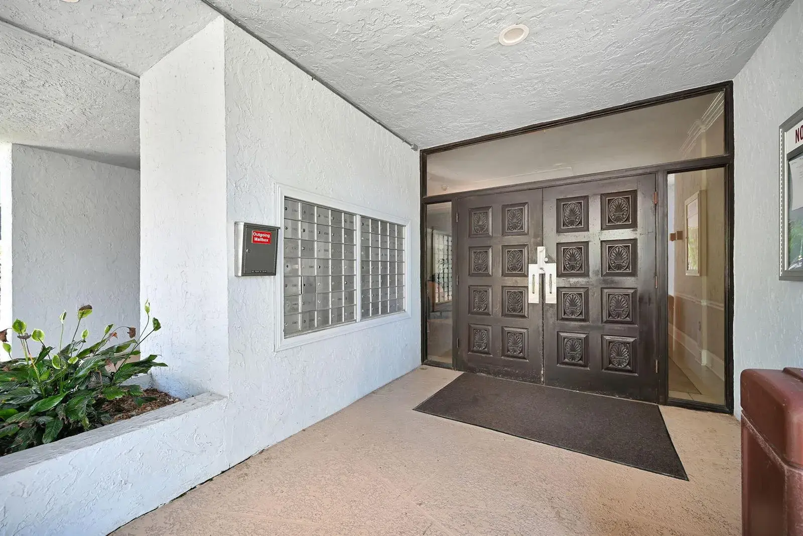 500 Executive Center Drive # 3i, West Palm Beach FL 33401