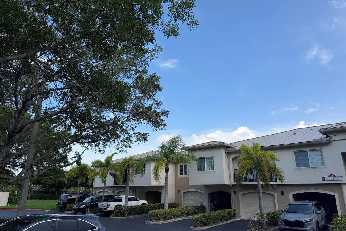 1500 S Crestwood Court S # 1503, Royal Palm Beach FL 33411