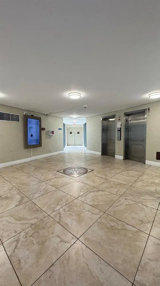 4222 Inverrary Boulevard # 4509, Lauderhill FL 33319