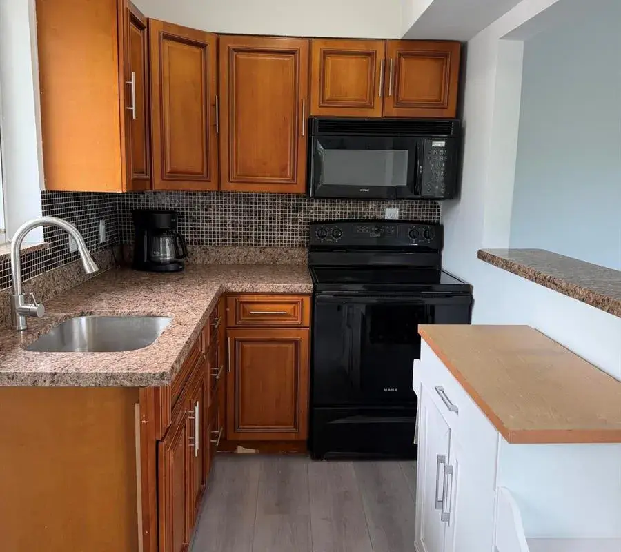 510 SW 15th Street # 204, Pompano Beach FL 33060