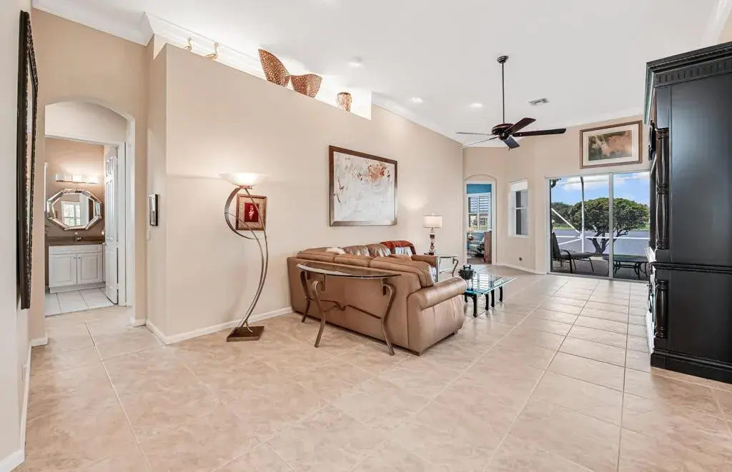 8269 Marsala Way, Boynton Beach FL 33472