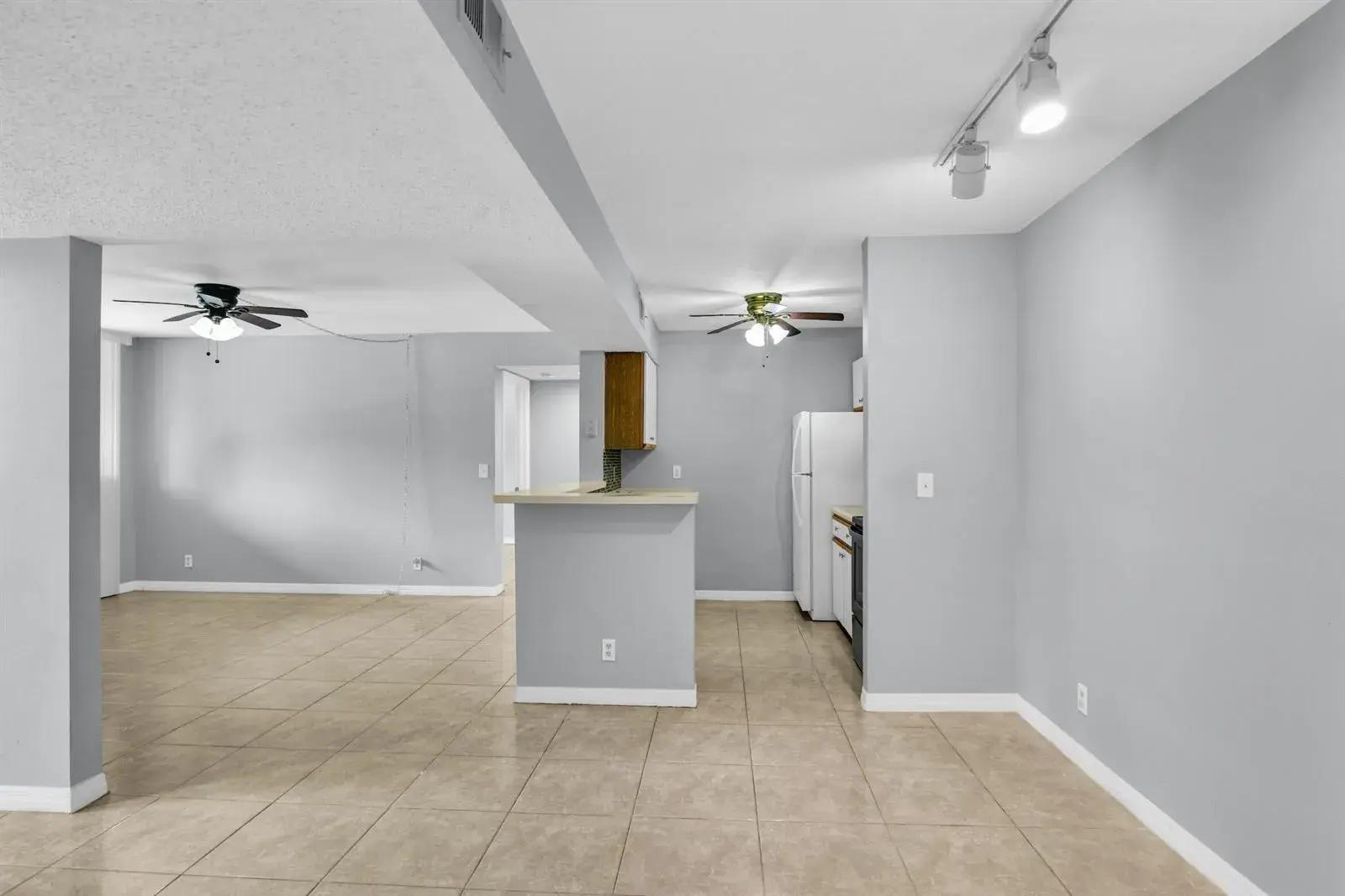 3995 W Mcnab Road # B205, Pompano Beach FL 33069
