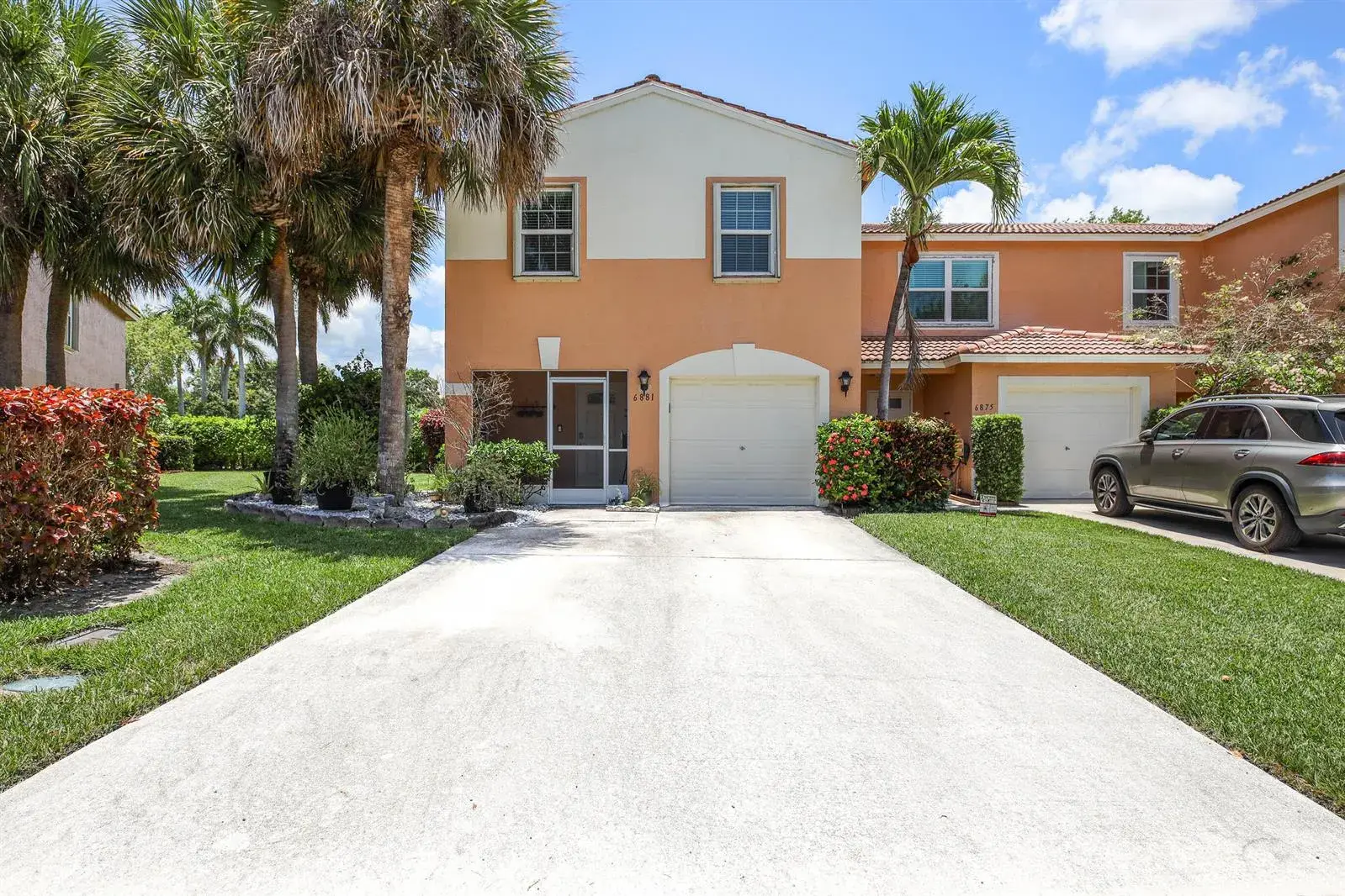 6881 Willow Creek Run, FL 33463