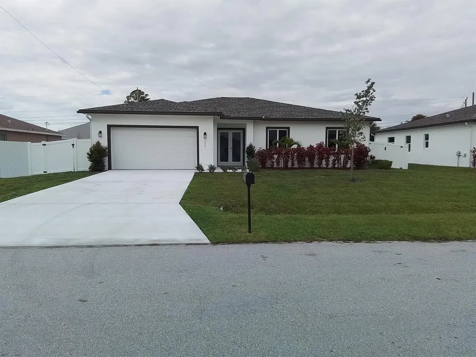1258 SW Santiago Avenue, Port St. Lucie FL 34953
