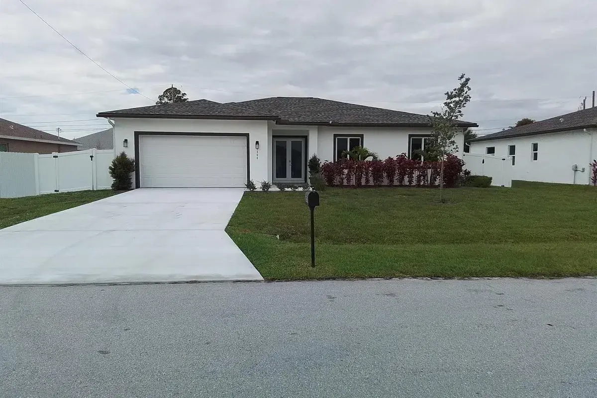 1258 SW Santiago Avenue, Port St. Lucie FL 34953