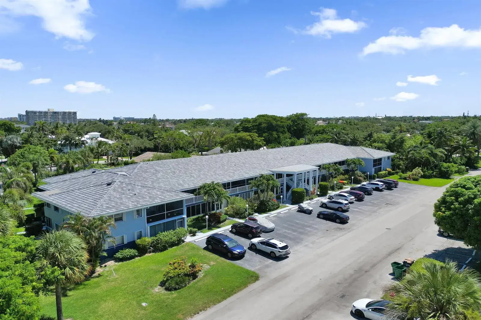 2734 NE 27th Court # 17, Lighthouse Point FL 33064