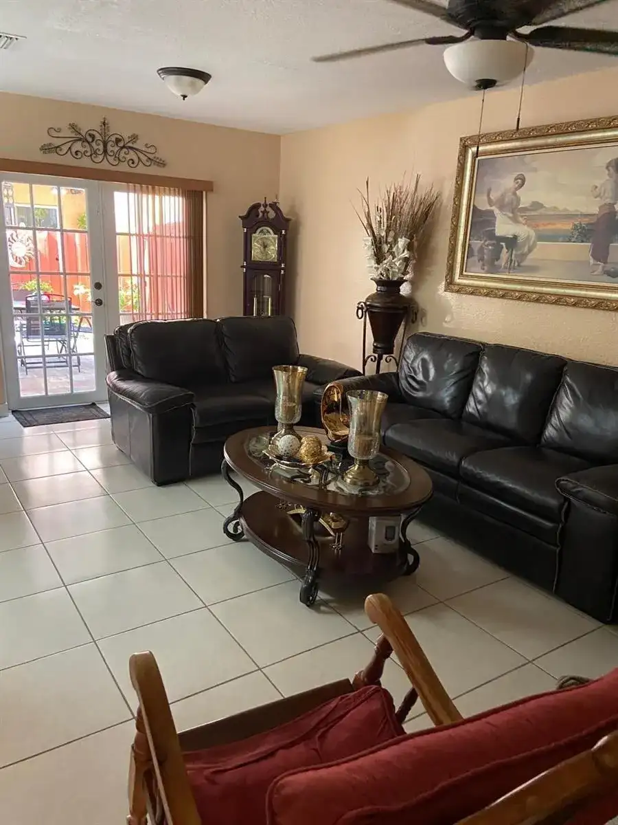 8752 NW 107th Terrace # 8752, Hialeah Gardens FL 33018 photo 4