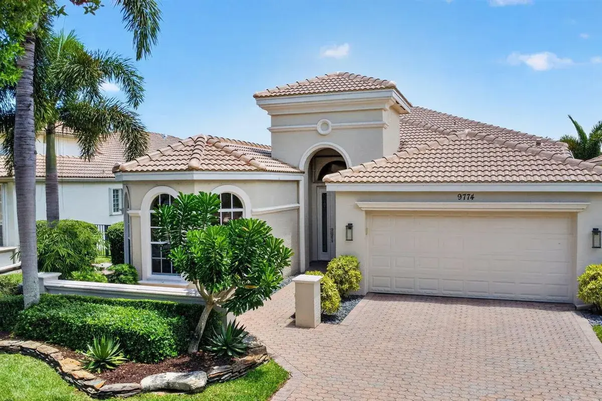 9774 Via Elegante, Wellington FL 33411