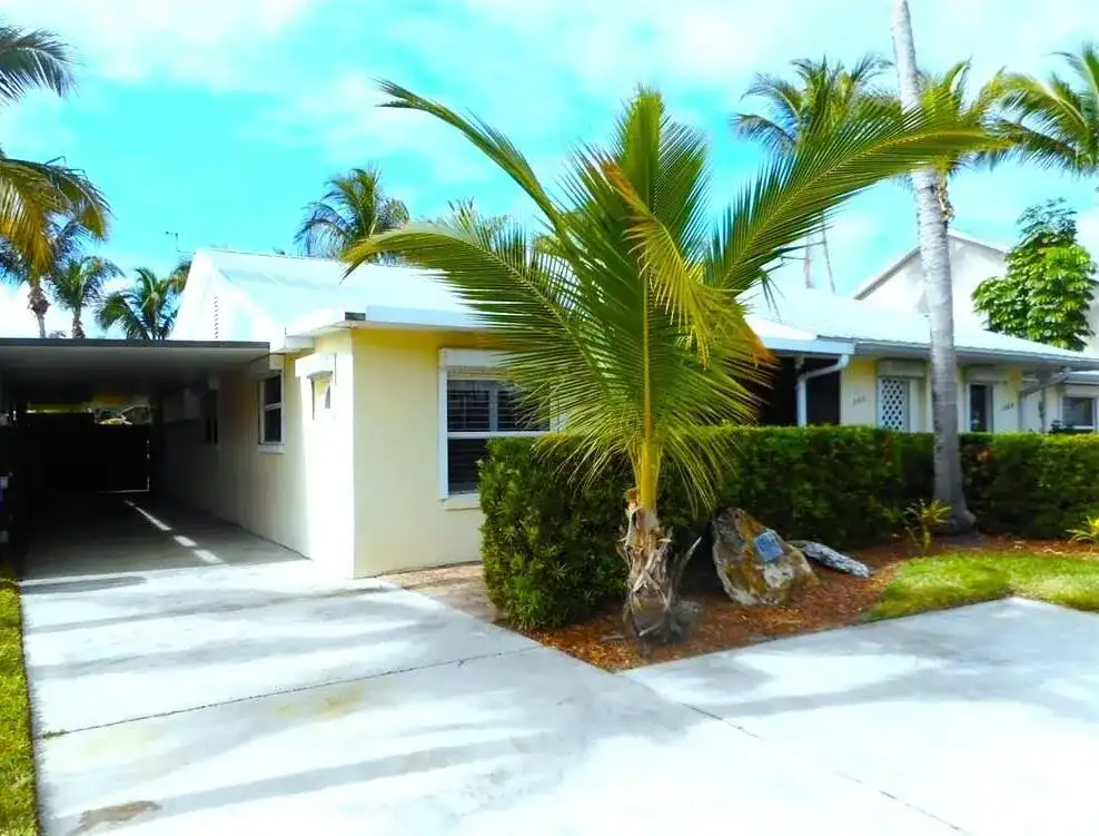 1903 Robalo Drive, Vero Beach FL 32960