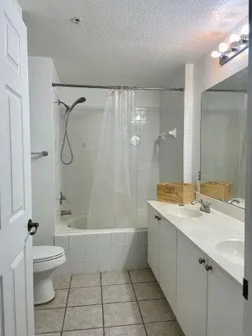 4736 Chancellor Drive # 13, Jupiter FL 33458