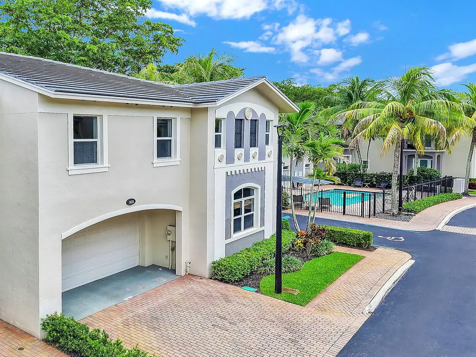 1835 Highland Grove Drive, Delray Beach FL 33445 photo 3