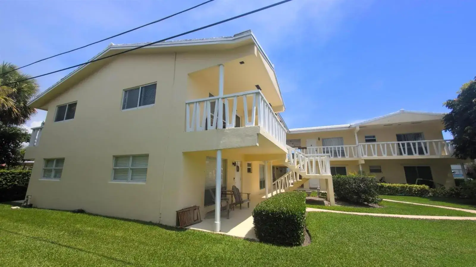 2755 NE 28th Avenue # F1, Lighthouse Point FL 33064