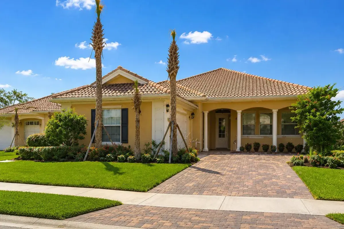 11237 SW Olmstead Drive, Port St. Lucie FL 34987