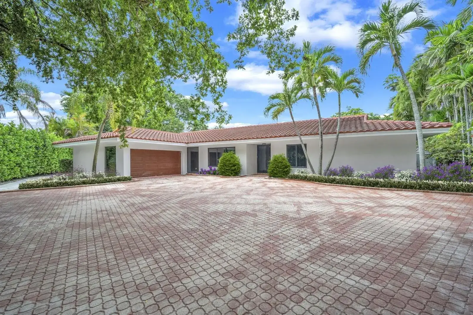 2800 Palmer Drive, Hollywood FL 33021 photo 2
