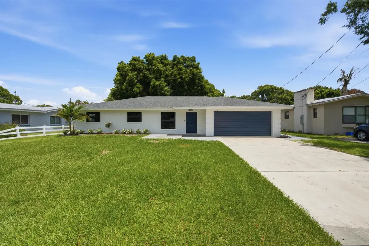 1124 Club Drive, Fort Pierce FL 34982