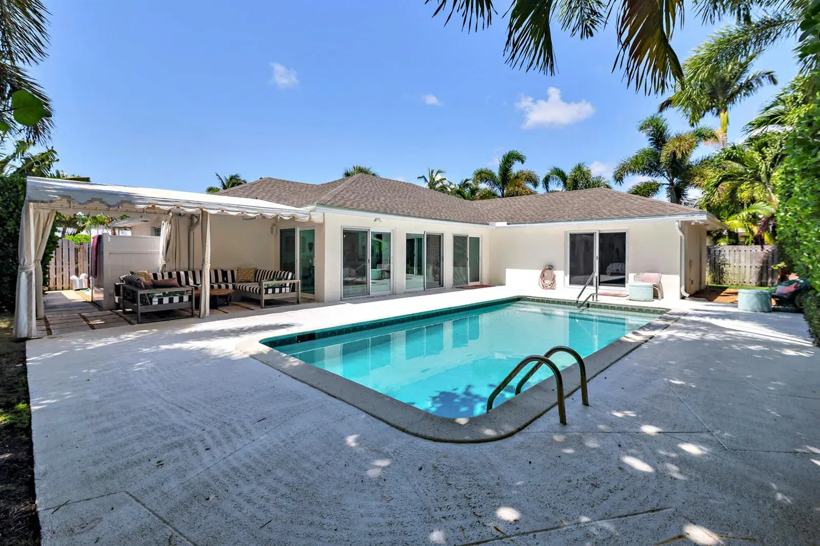 202 Maryland Drive, FL 33460