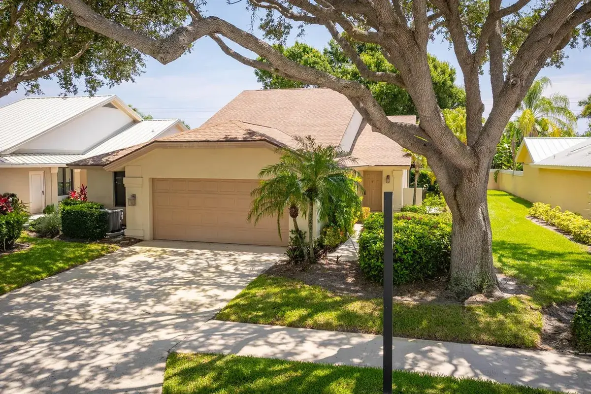 137 Seashore Drive, Jupiter FL 33477