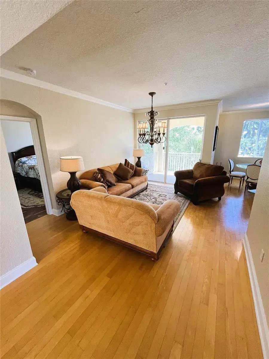 11013 Legacy Lane # 303, Palm Beach Gardens FL 33410