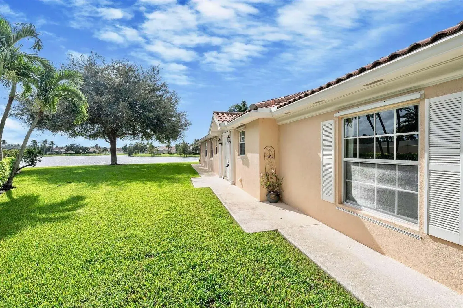 8270 Eleuthera Lane, Wellington FL 33414