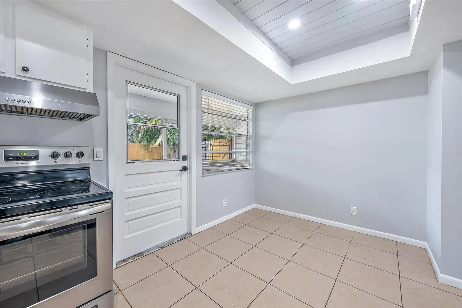 9050 E Highland Pines Boulevard, Palm Beach Gardens FL 33418