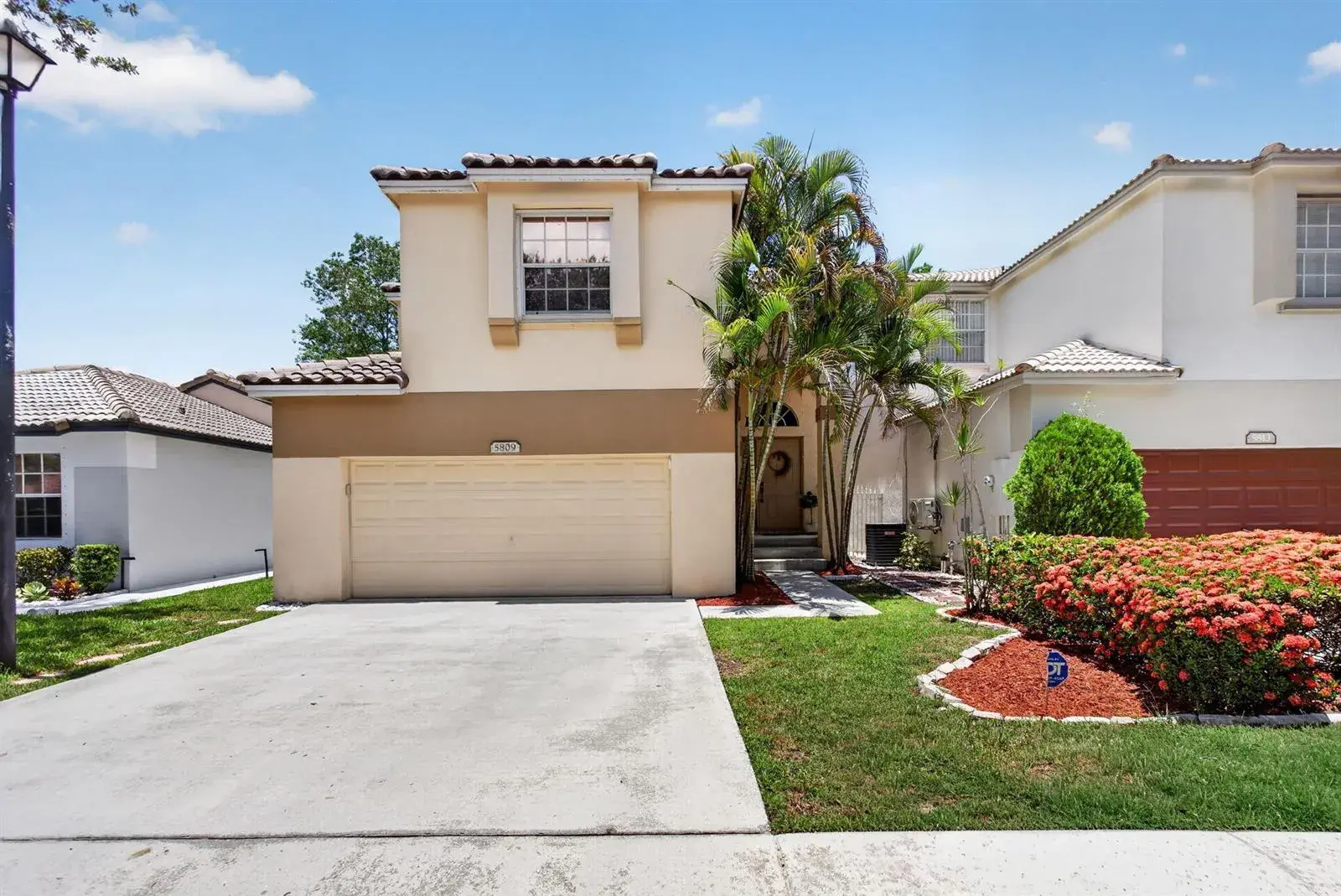5809 Eagle Cay Lane, Coconut Creek FL 33073