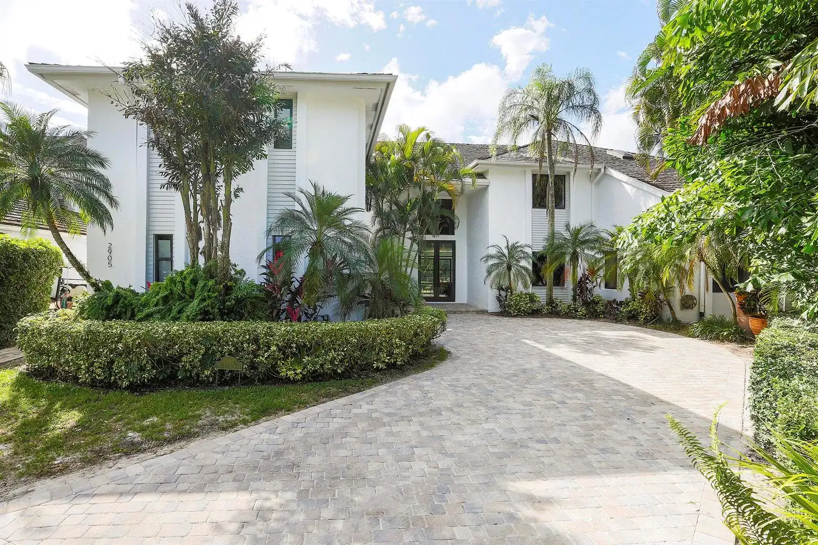 2905 Polo Island Drive, Wellington FL 33414