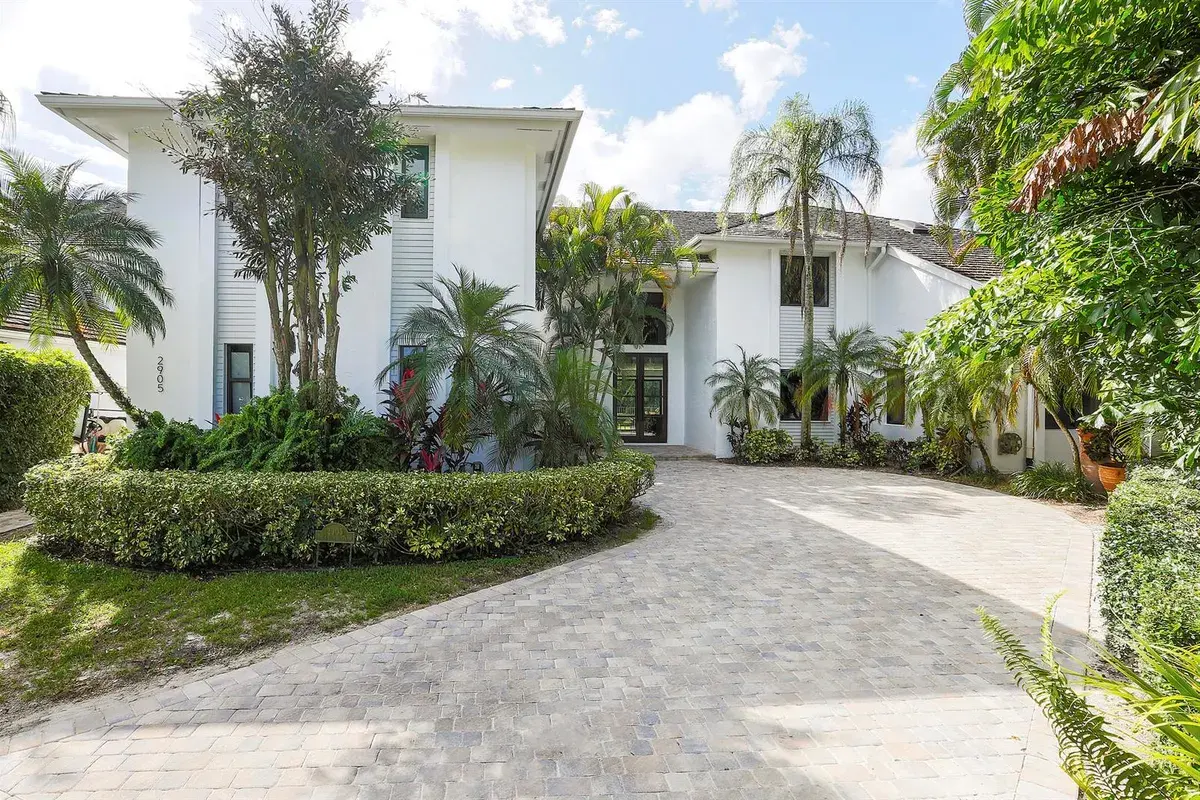 2905 Polo Island Drive, Wellington FL 33414