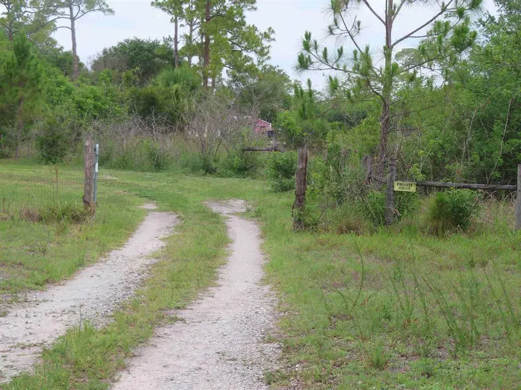 18496 Glades Cut Off Road, Port St. Lucie FL 34987