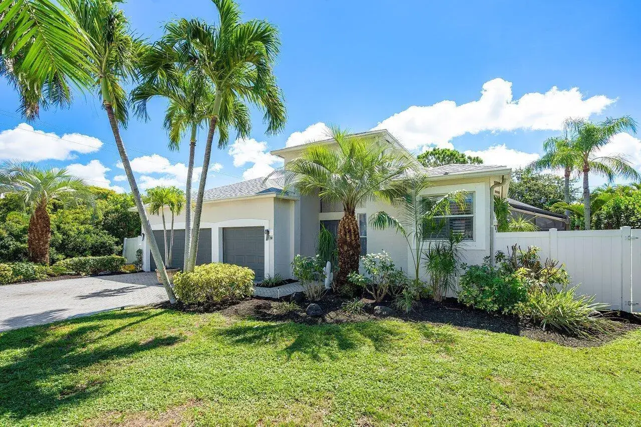 50 Lake Eden Drive, Boynton Beach FL 33435