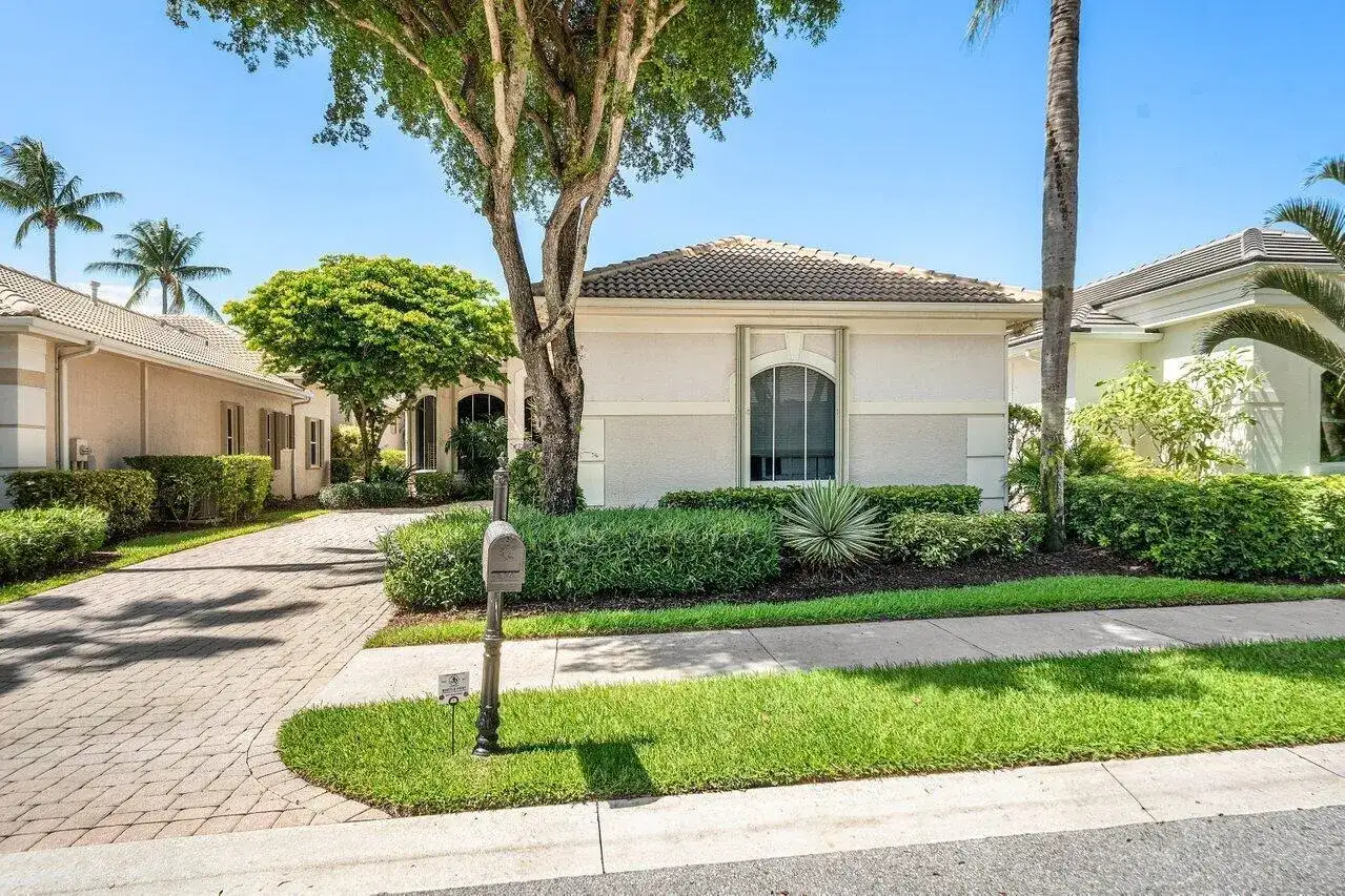 105 Island Cove Way, Palm Beach Gardens FL 33418 photo 5