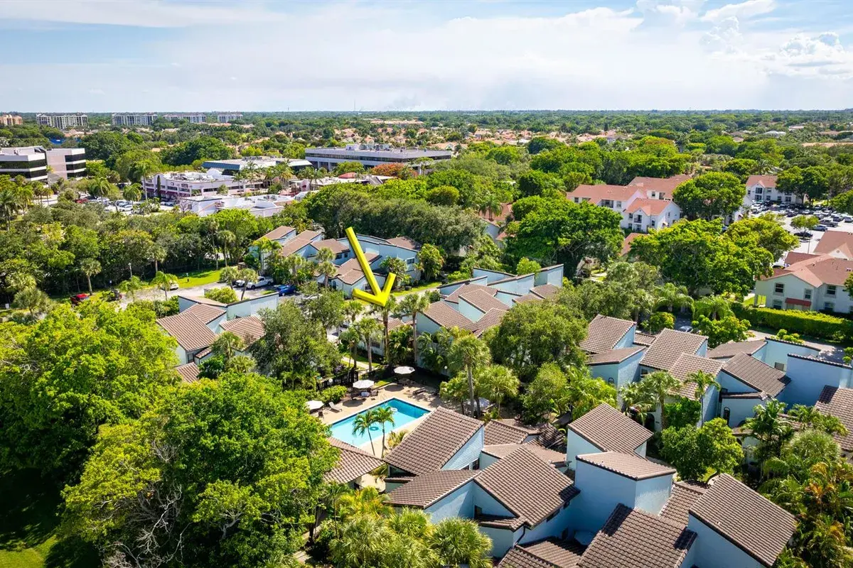 22354 Pineapple Walk Drive, Boca Raton FL 33433