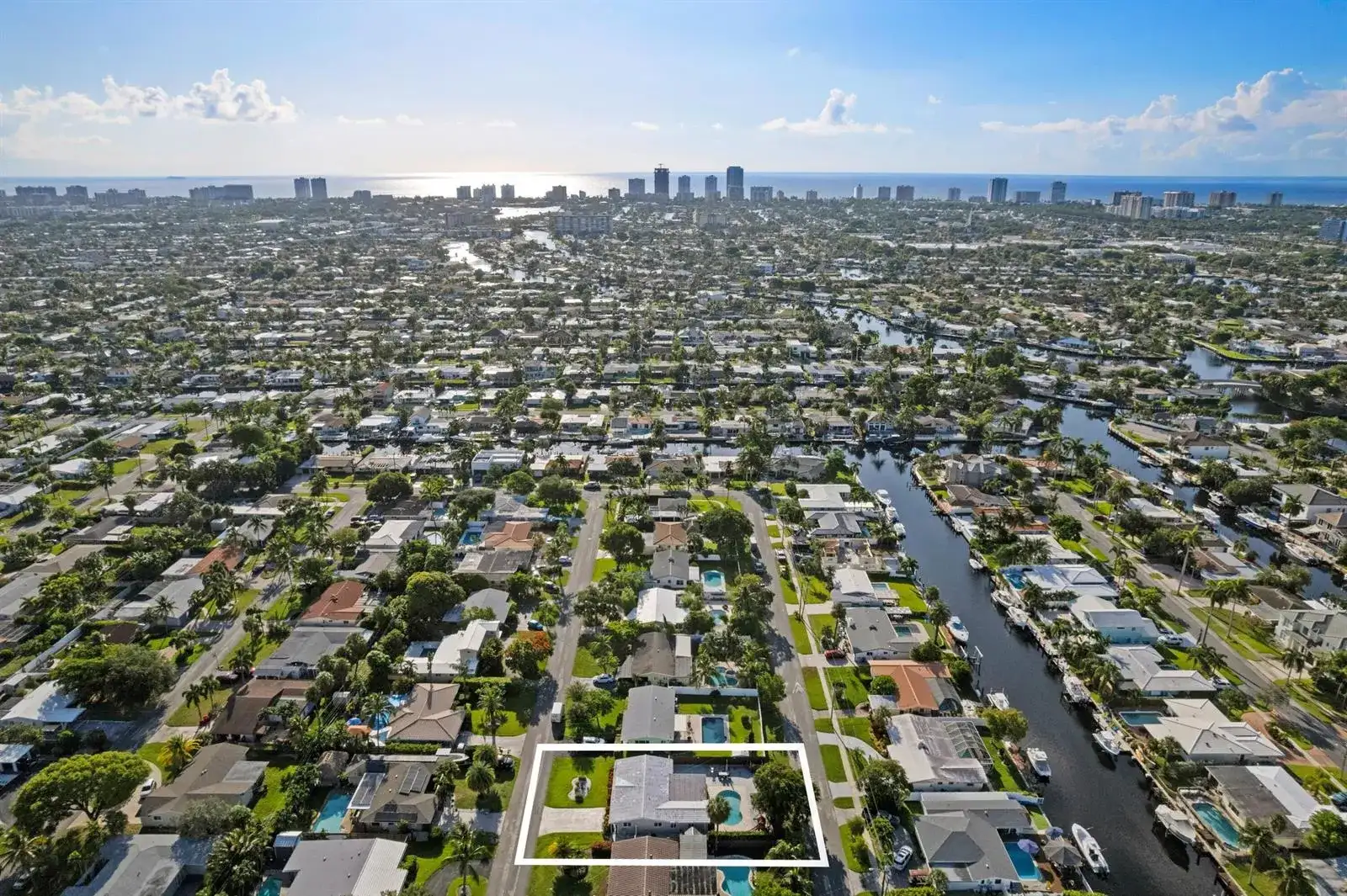 300 SE 8th Court, Pompano Beach FL 33060 photo 3