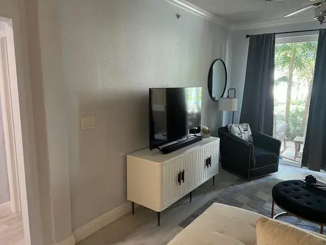 1805 N Flagler Drive # 112, West Palm Beach FL 33407