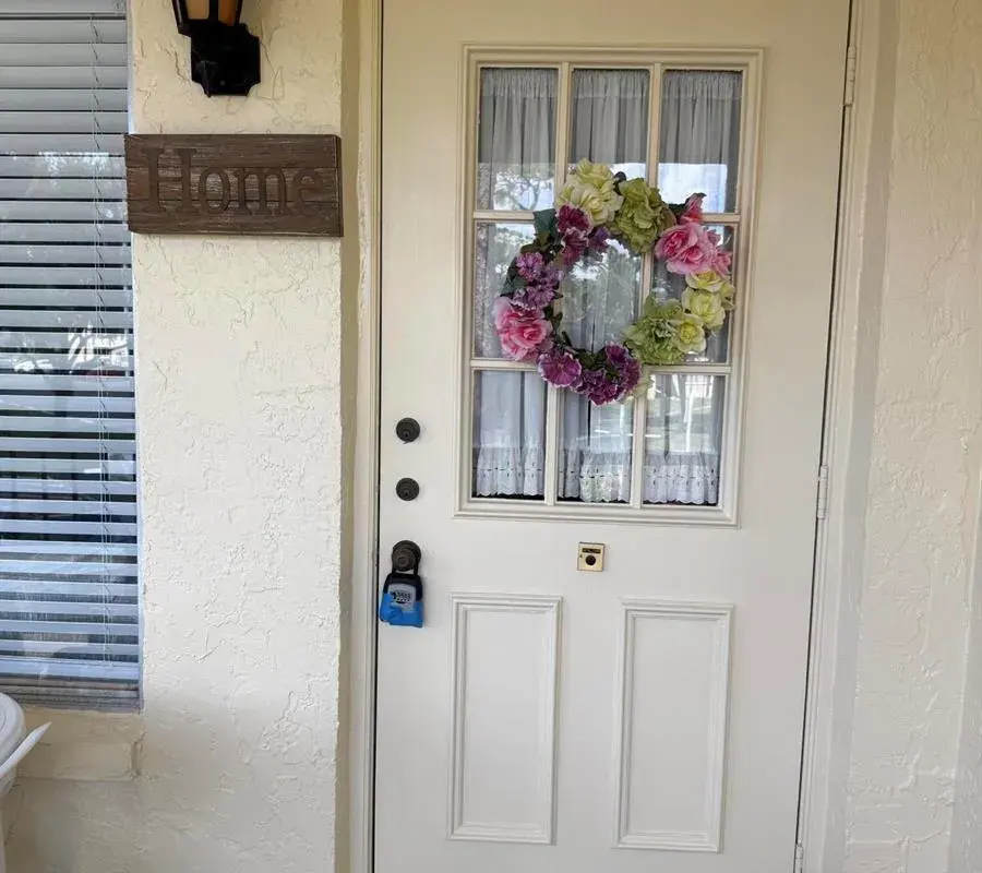 133 Lake Pine Circle # 2, FL 33463