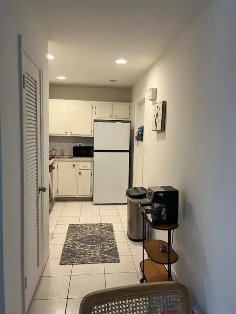 1950 N Andrews Avenue # 210d, Wilton Manors FL 33311 photo 4
