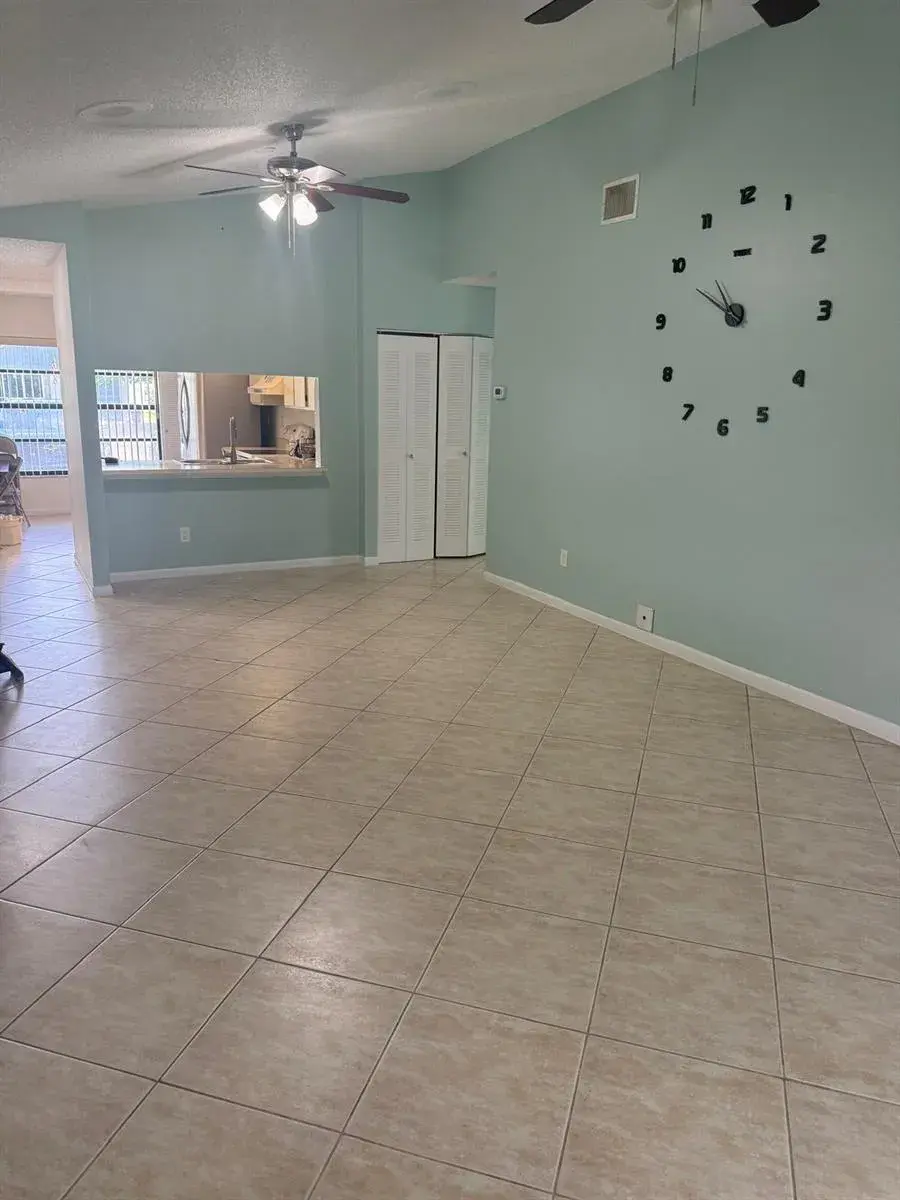 1463 Summit Run Circle, West Palm Beach FL 33415