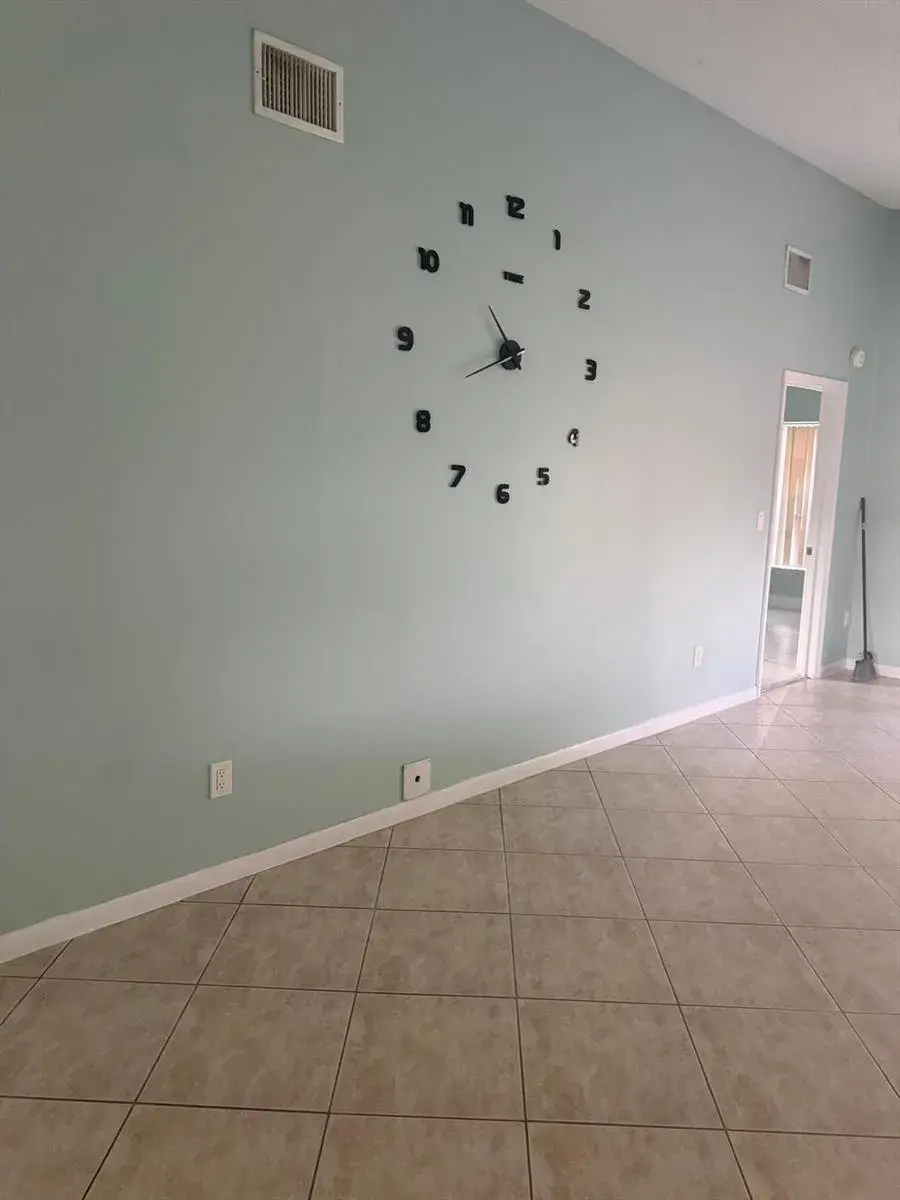 1463 Summit Run Circle, West Palm Beach FL 33415