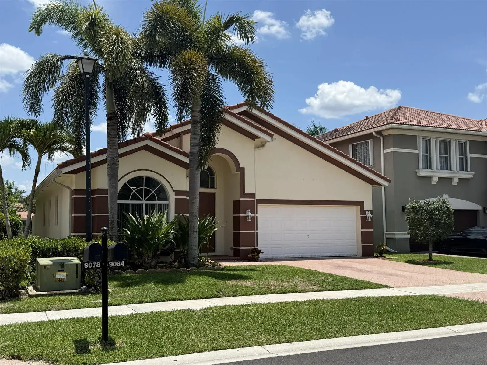 9084 Silver Glen Way, Lake Worth FL 33467