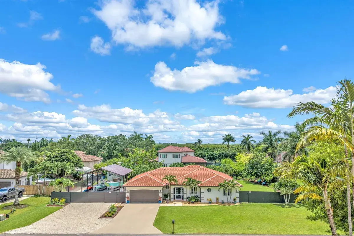 20438 SW 327th Street, Homestead FL 33030