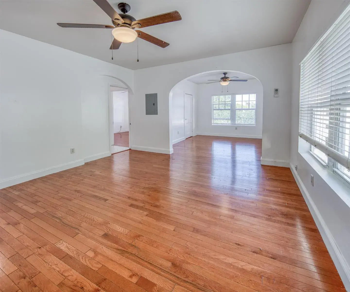 205 N Federal Highway # C, FL 33460
