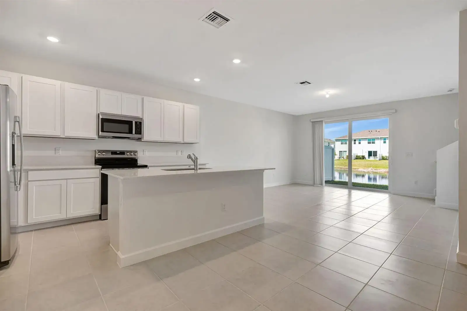 539 SE Rivergrass Street, Port St. Lucie FL 34984