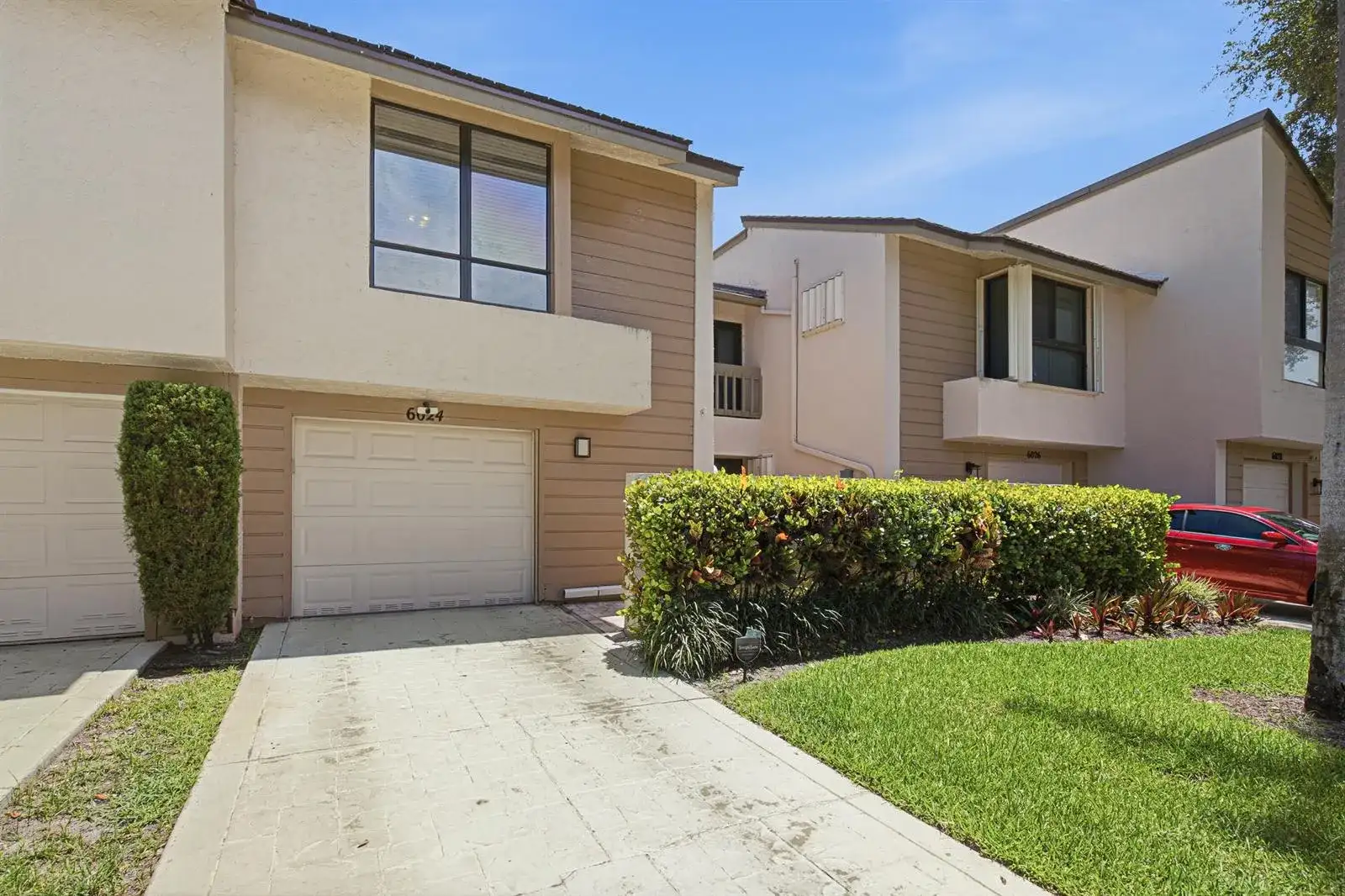 6024 Glendale Drive, Boca Raton FL 33433 photo 2