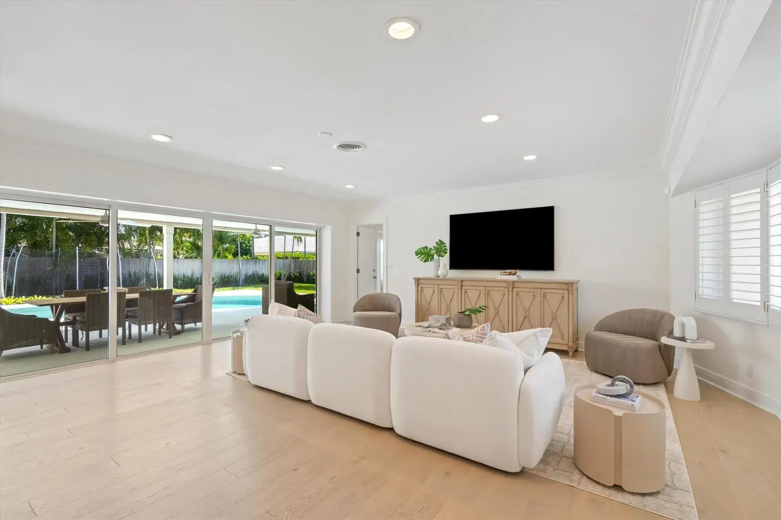 2889 NE 26th Street, Fort Lauderdale FL 33305