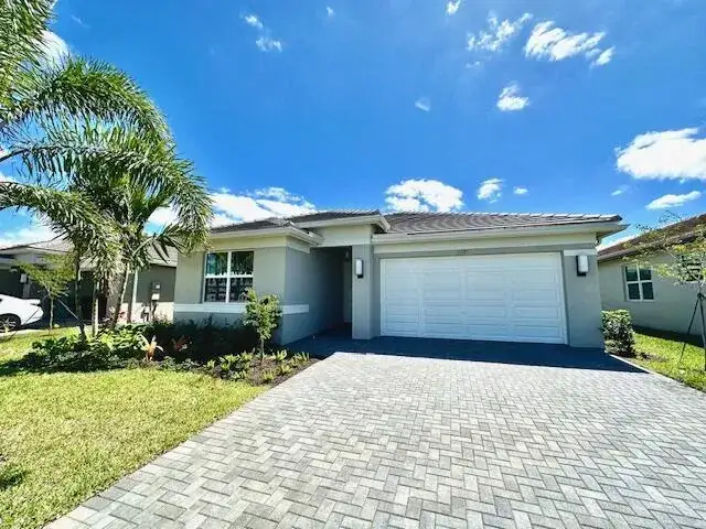 11785 SW Oceanus Boulevard, Port St. Lucie FL 34987
